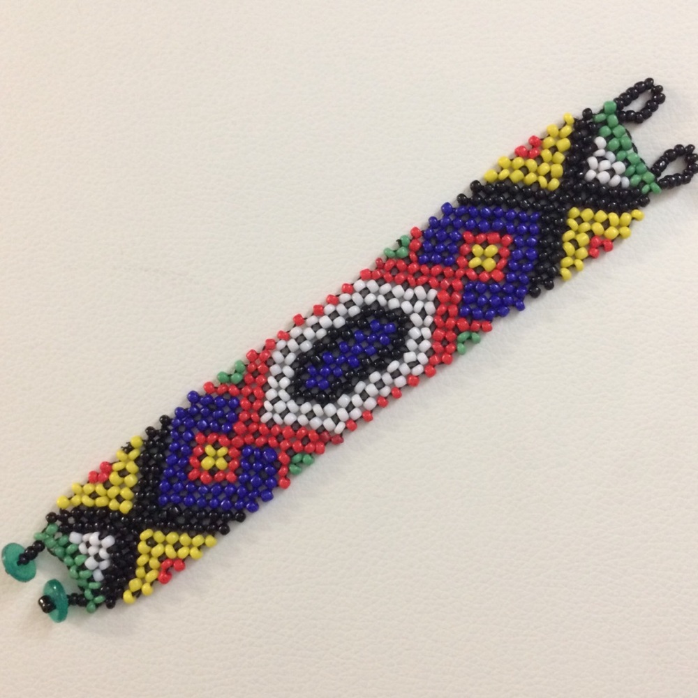 Handmade ethnic tribal beaded bracelet OS